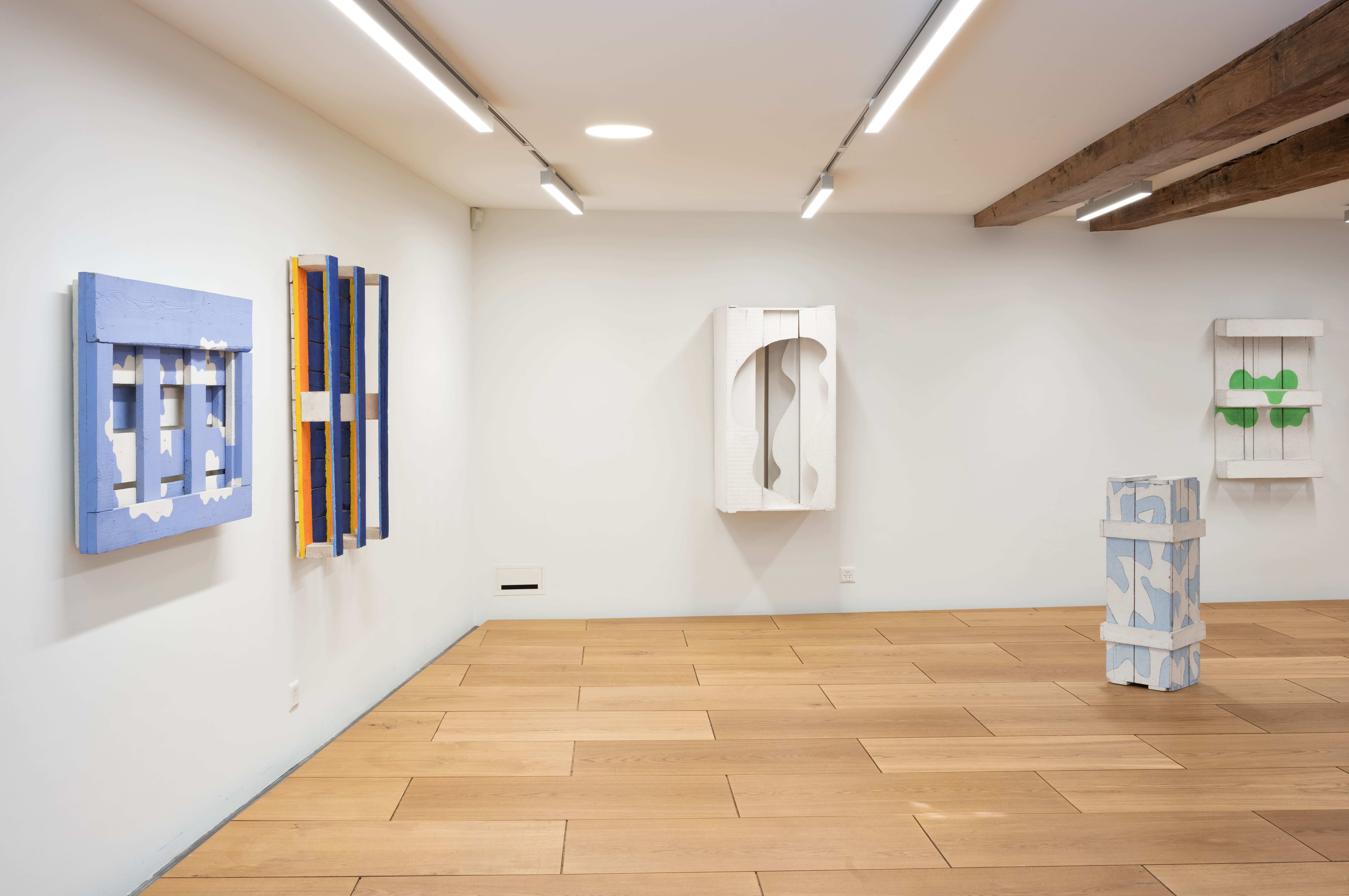 Alfonso Hüppi. Falten Klappen Knautschen